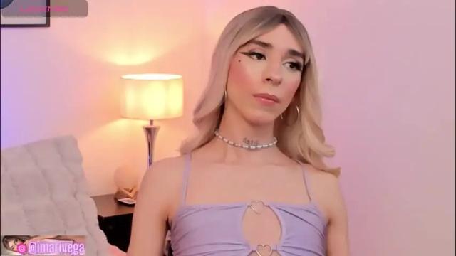 Image 4 of arivega Stream on Chaturbate on 1 month ago