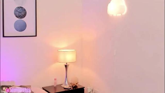 Image 2 of arivega Stream on Chaturbate on 2 months ago