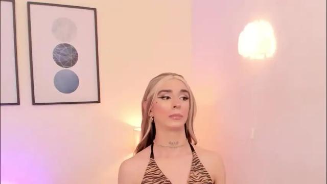 Image 2 of arivega Stream on Chaturbate on 1 month ago