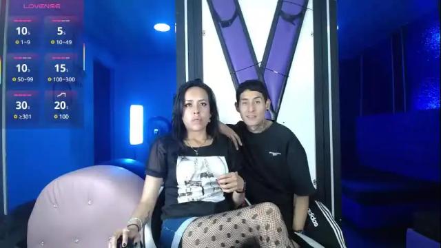 Thumbnail 1, aron_ashly's Stream at Chaturbate, 25 days ago