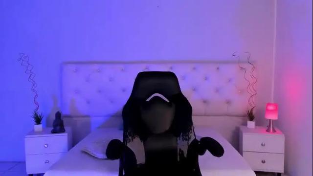Image 2 of aron_cruz12 Stream on Chaturbate on 2 days ago