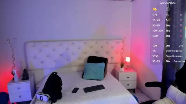 Image 2 of aron_cruz12 Stream on Chaturbate on 1 month ago