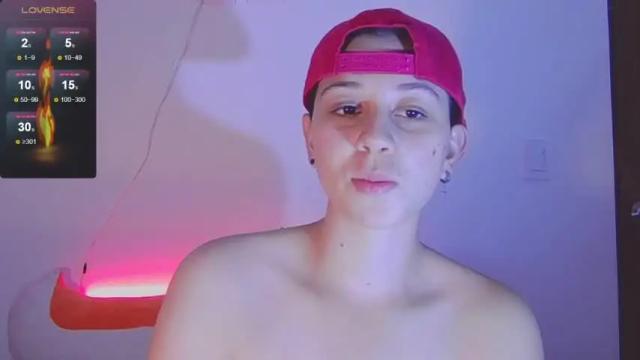 Image 8 of aronntroy Stream on Chaturbate on 15 months ago