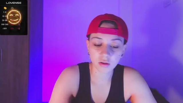 Image 6 of aronntroy Stream on Chaturbate on 12 months ago