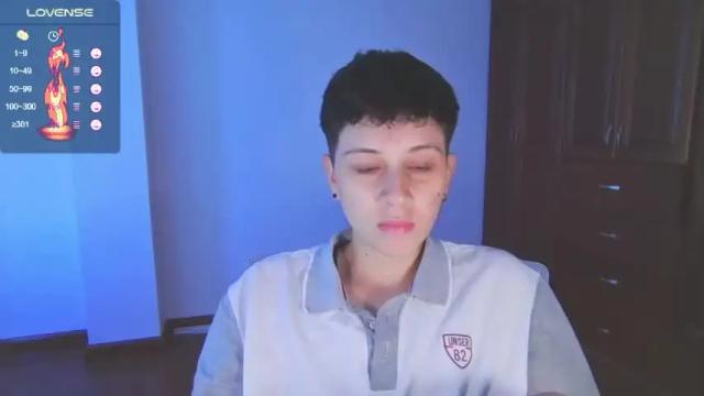 Image 12 of arontroy Stream on Chaturbate on 17 months ago