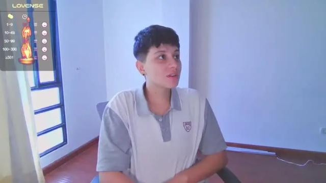 Image 6 of arontroy Stream on Chaturbate on 17 months ago
