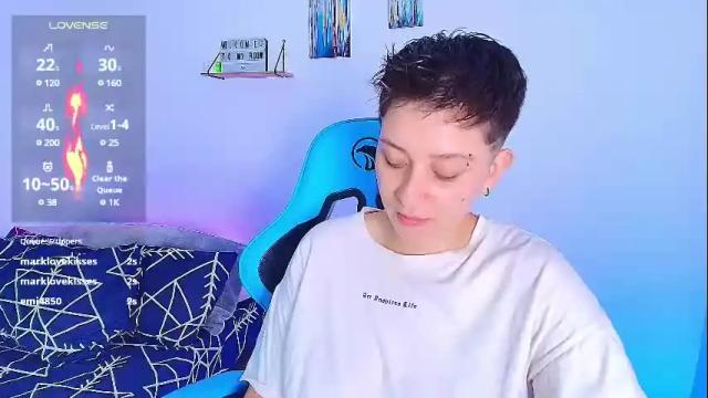 Image 12 of arontroy_wi Stream on Chaturbate on 11 days ago