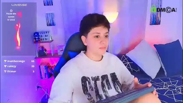 Thumbnail 2, arontroy_wi's Stream at Chaturbate, 1 month ago