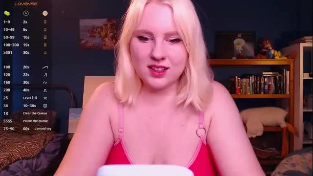 Image 6 of art_lovee Stream on Chaturbate on 3 months ago