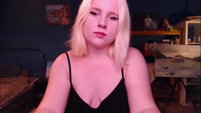 Image 2 of art_lovee Stream on Chaturbate on 2 months ago
