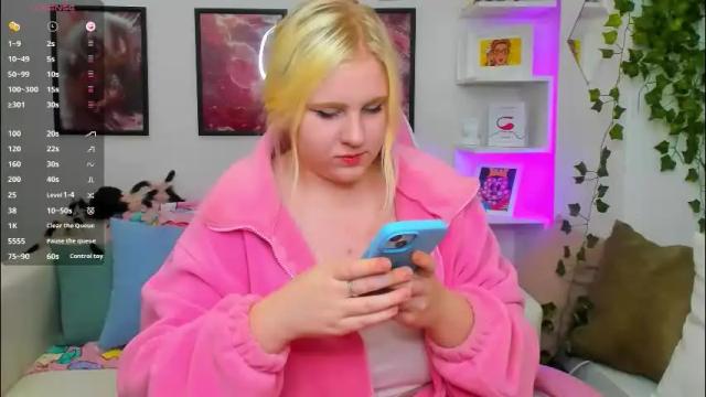 Image 6 of art_lovee Stream on Chaturbate on 1 month ago