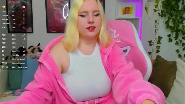 Image 2 of art_lovee Stream on Chaturbate on 1 month ago