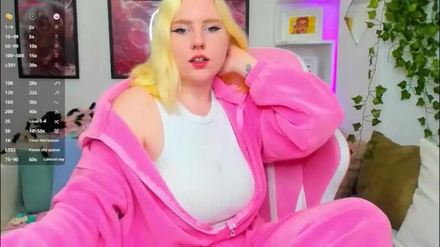 Image 4 of art_lovee Stream on Chaturbate on 1 month ago