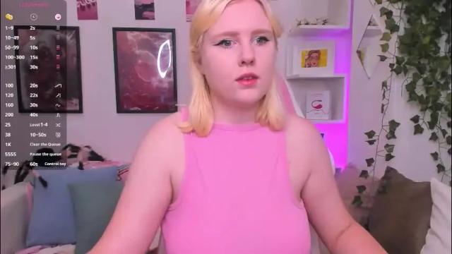 Image 4 of art_lovee Stream on Chaturbate on 1 month ago