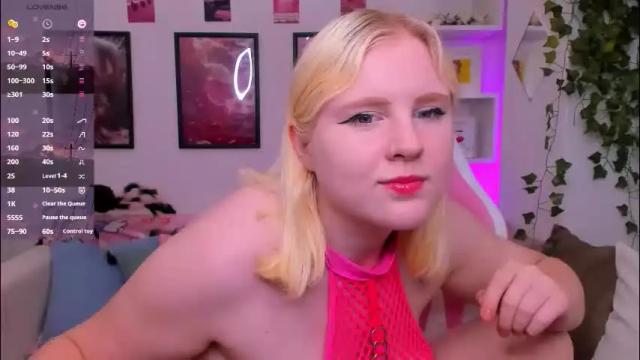 Image 6 of art_lovee Stream on Chaturbate on 29 days ago