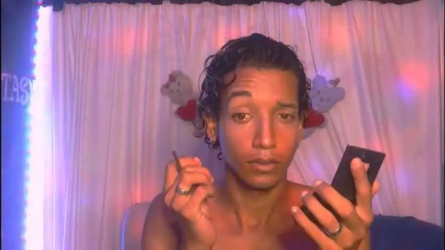 Image 2 of artdiente_sex Stream on Chaturbate on 1 month ago