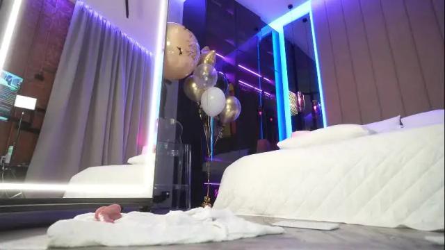 Image 4 of arte_adelle Stream on Chaturbate on 1 month ago