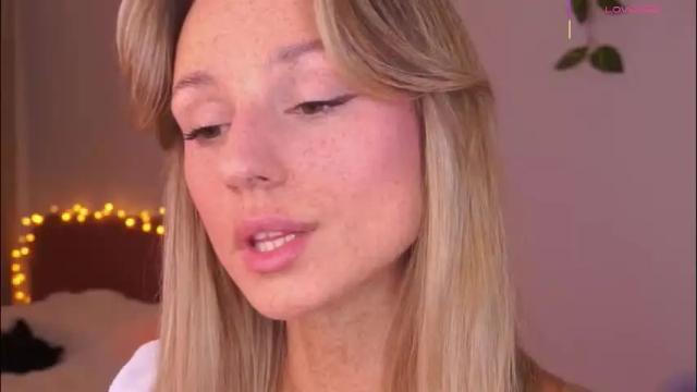 Image 2 of artease Stream on Chaturbate on 1 month ago