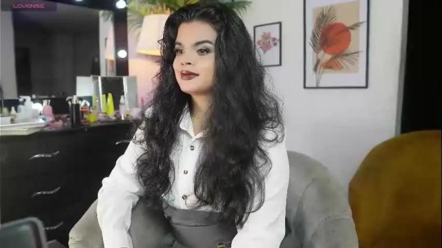 Image 2 of artechloe Stream on Chaturbate on 24 days ago