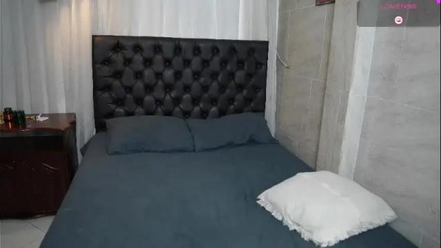 Image 12 of artechloe Stream on Chaturbate on 26 days ago
