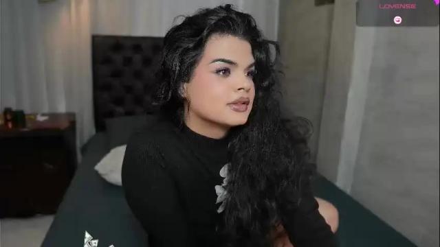 Image 8 of artechloe Stream on Chaturbate on 26 days ago