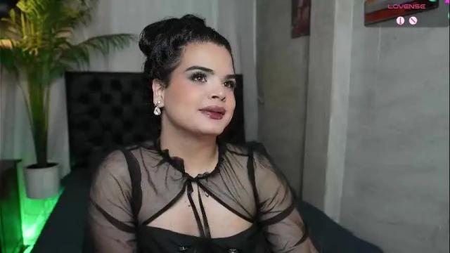 Image 8 of artechloe Stream on Chaturbate on 19 days ago