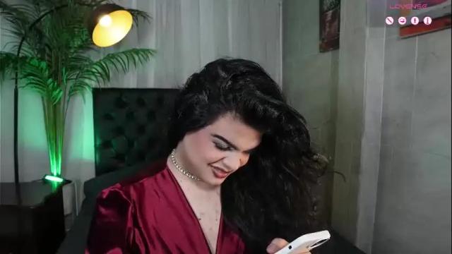 Image 6 of artechloe Stream on Chaturbate on 1 month ago