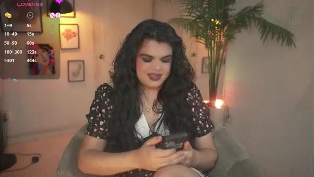 Image 7 of artechloe Stream on Chaturbate on 26 days ago