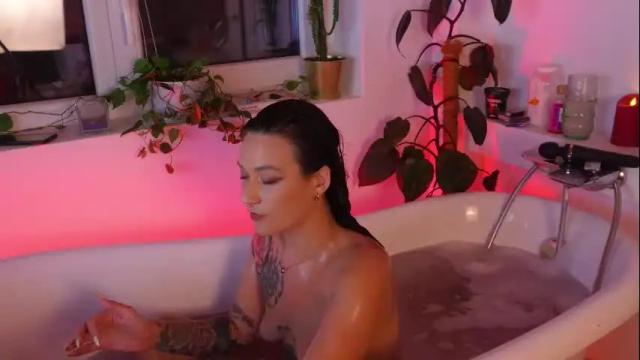 Image 10 of artegirlx Stream on Chaturbate on 1 month ago