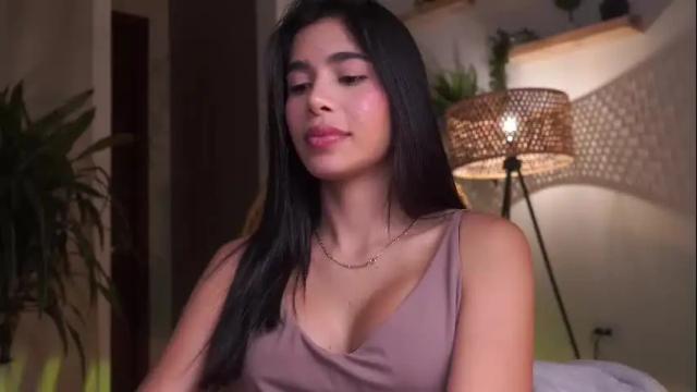 Image 10 of artemia_ Stream on Chaturbate on 4 months ago