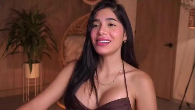 Image 7 of artemia_ Stream on Chaturbate on 2 months ago