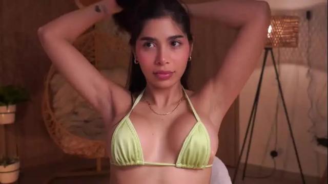 Image 10 of artemia_ Stream on Chaturbate on 1 month ago