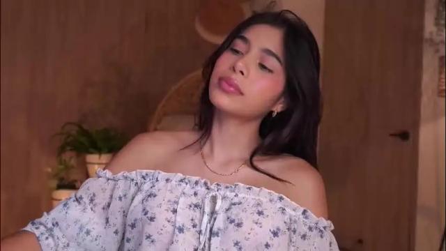 Image 7 of artemia_ Stream on Chaturbate on 1 month ago
