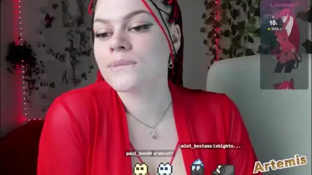Image 3 of artemis696 Stream on Chaturbate on 1 month ago