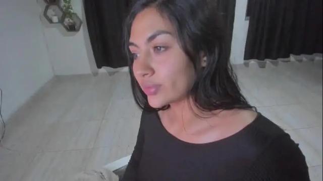 Image 12 of artemis_020 Stream on Chaturbate on 29 days ago