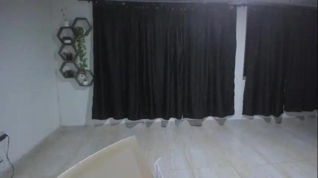 Image 4 of artemis_020 Stream on Chaturbate on 16 days ago