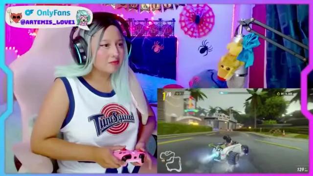 Image 10 of artemis_love1 Stream on Chaturbate on 21 months ago