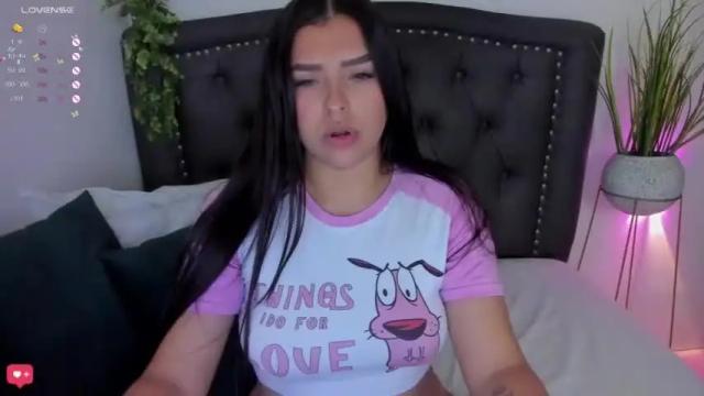 Image 11 of artemisa67_ Stream on Chaturbate on 14 months ago