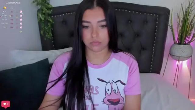Image 2 of artemisa67_ Stream on Chaturbate on 14 months ago