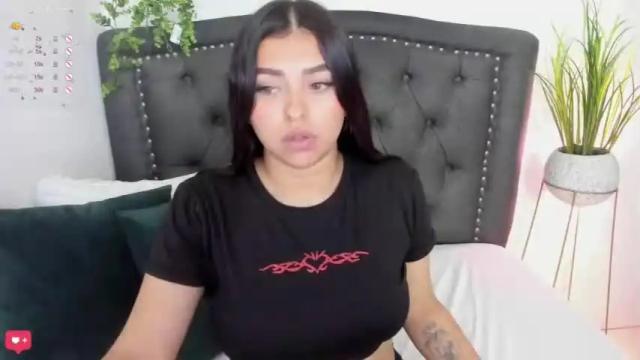 Image 6 of artemisa67_ Stream on Chaturbate on 13 months ago