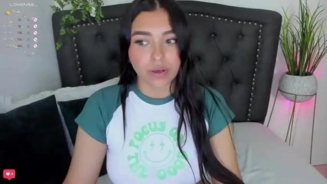 Image 3 of artemisa67_ Stream on Chaturbate on 13 months ago