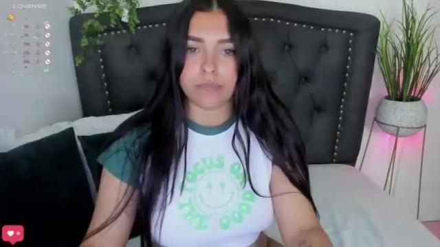 Image 7 of artemisa67_ Stream on Chaturbate on 13 months ago