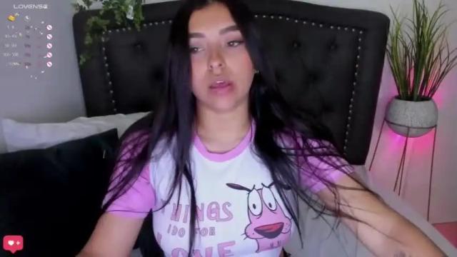 Image 3 of artemisa67_ Stream on Chaturbate on 13 months ago