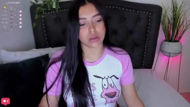 Image 8 of artemisa67_ Stream on Chaturbate on 13 months ago