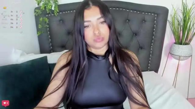 Image 8 of artemisa67_ Stream on Chaturbate on 13 months ago
