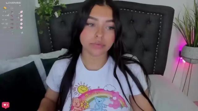 Image 10 of artemisa67_ Stream on Chaturbate on 13 months ago