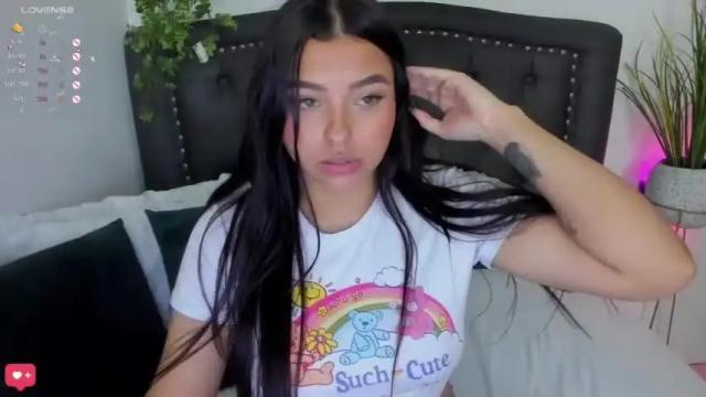 Image 12 of artemisa67_ Stream on Chaturbate on 13 months ago