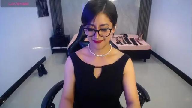 Image 3 of artemisa_ch1 Stream on Chaturbate on 3 months ago