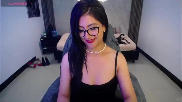 Image 10 of artemisa_ch1 Stream on Chaturbate on 2 months ago