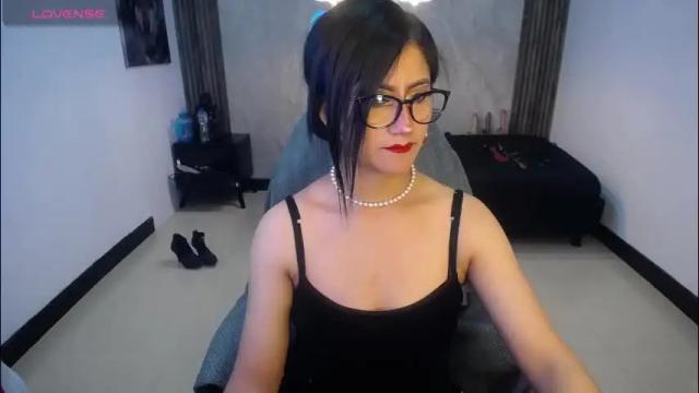 Image 6 of artemisa_ch1 Stream on Chaturbate on 2 months ago